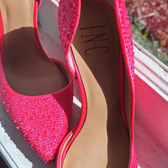International concepts (I.N.C.) KENJAY4 hot pink heels - Picture 4 of 5